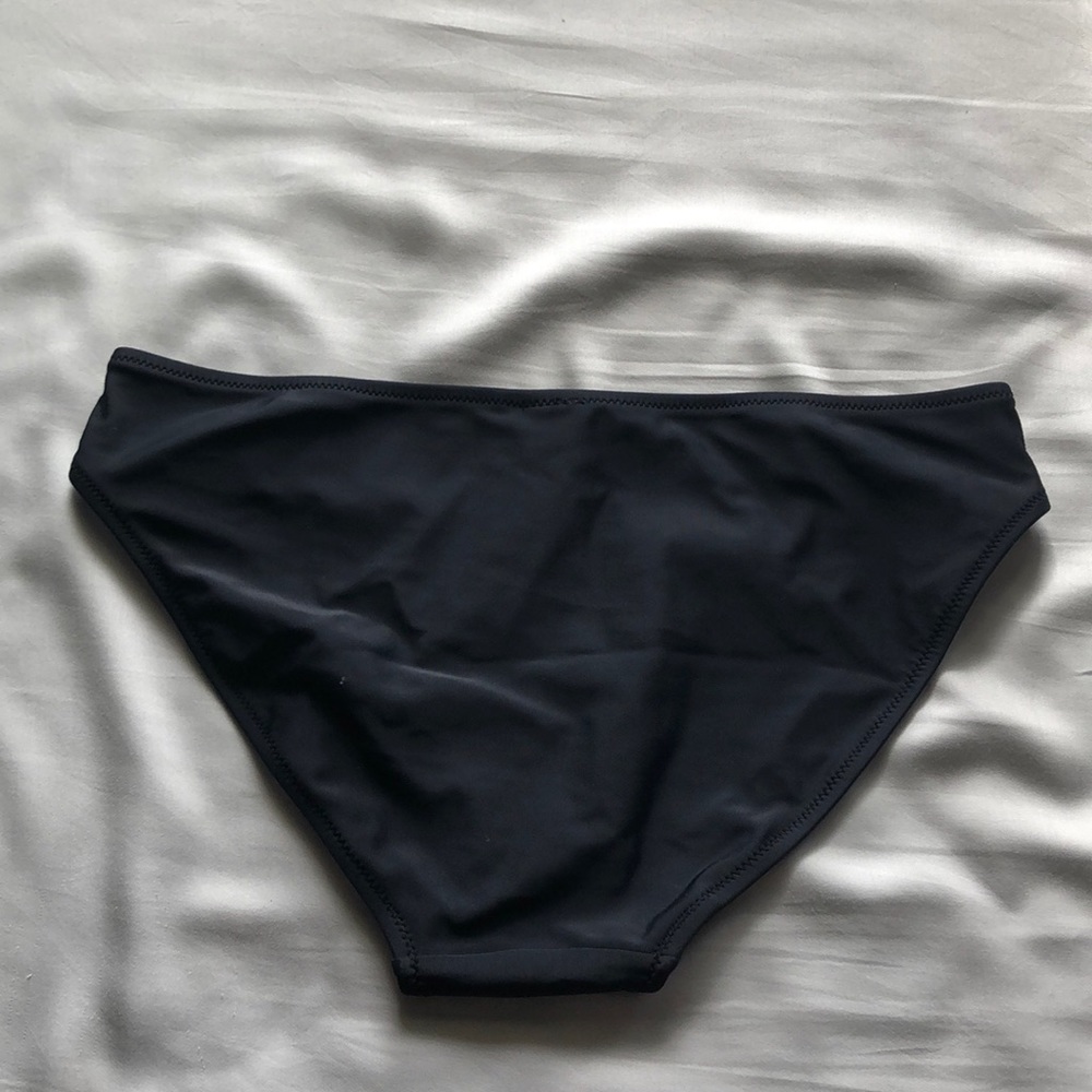 bikini bottom - Picture 2 of 2